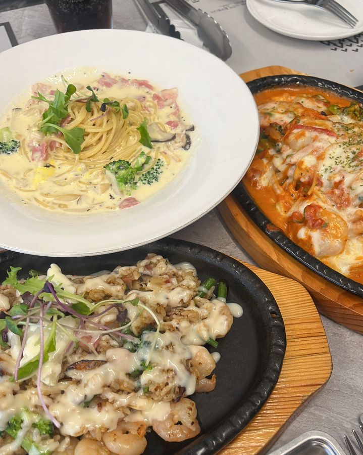 목살 필라프와 까르보나라 파스타