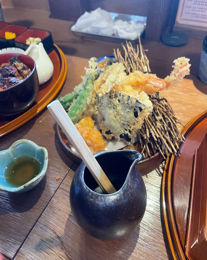 다채로운 튀김의 향연, 모듬 튀김