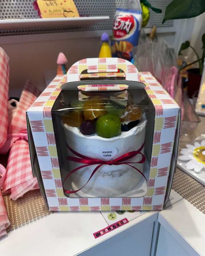 모모케이크 매장 내부