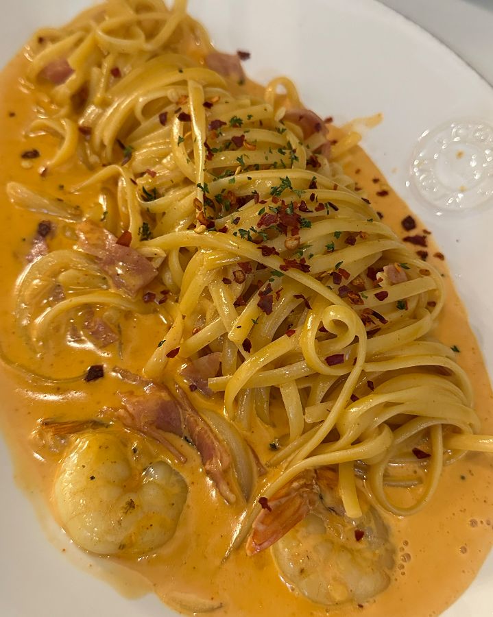 매콤한 향이 매력적인 고추장 로제 파스타