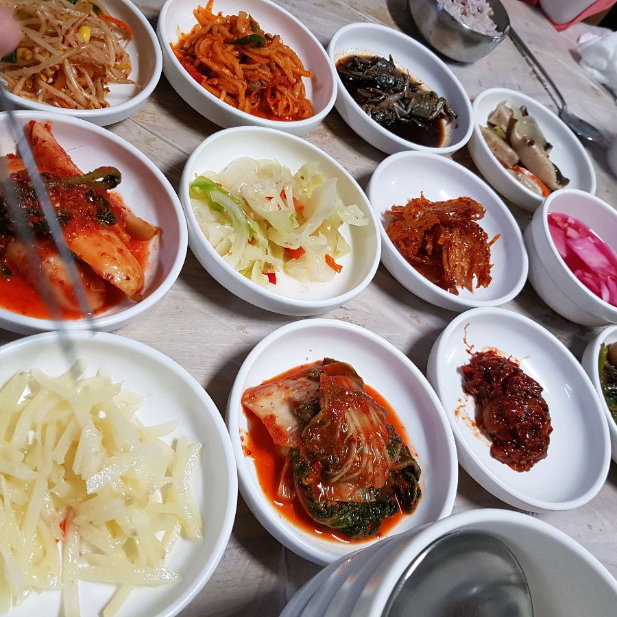 다양한 종류의 반찬