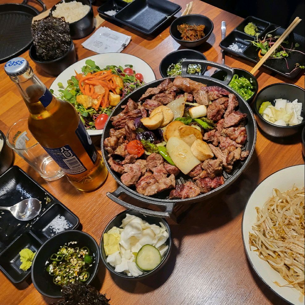 푸짐한 한 상 차림