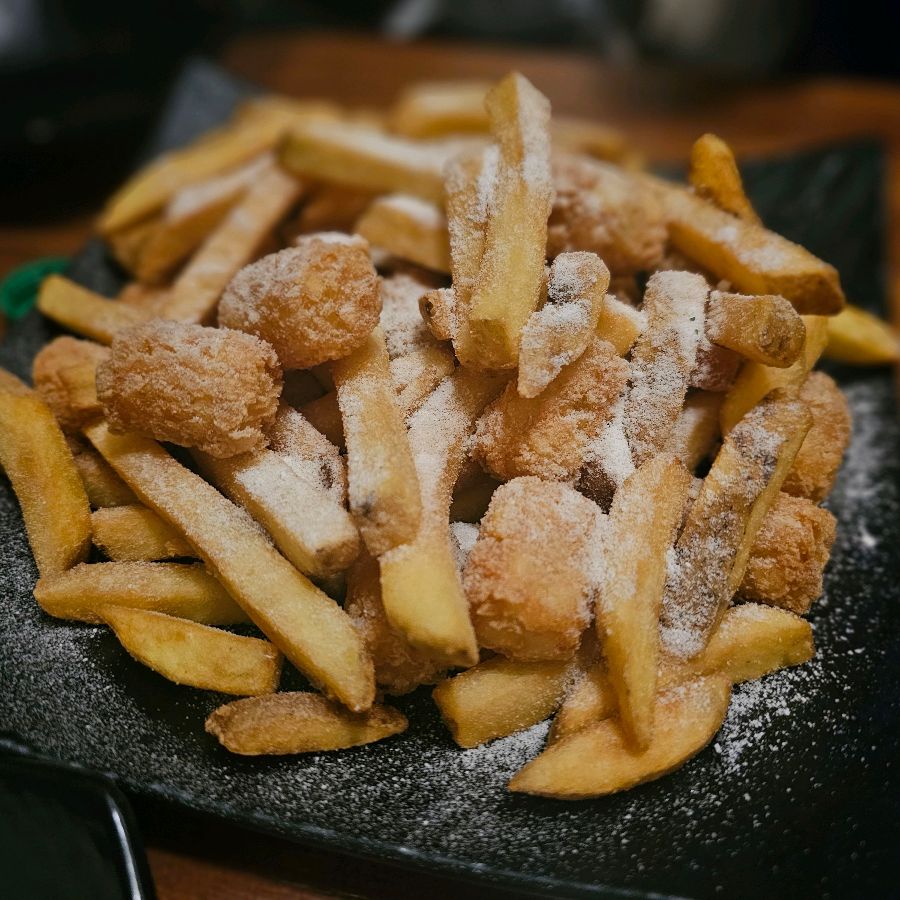 달콤한 아이스크림 튀김