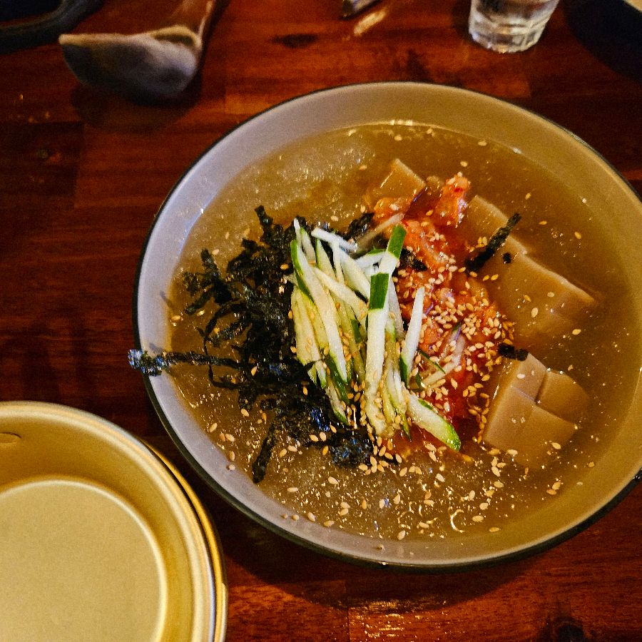 시원한 도토리묵