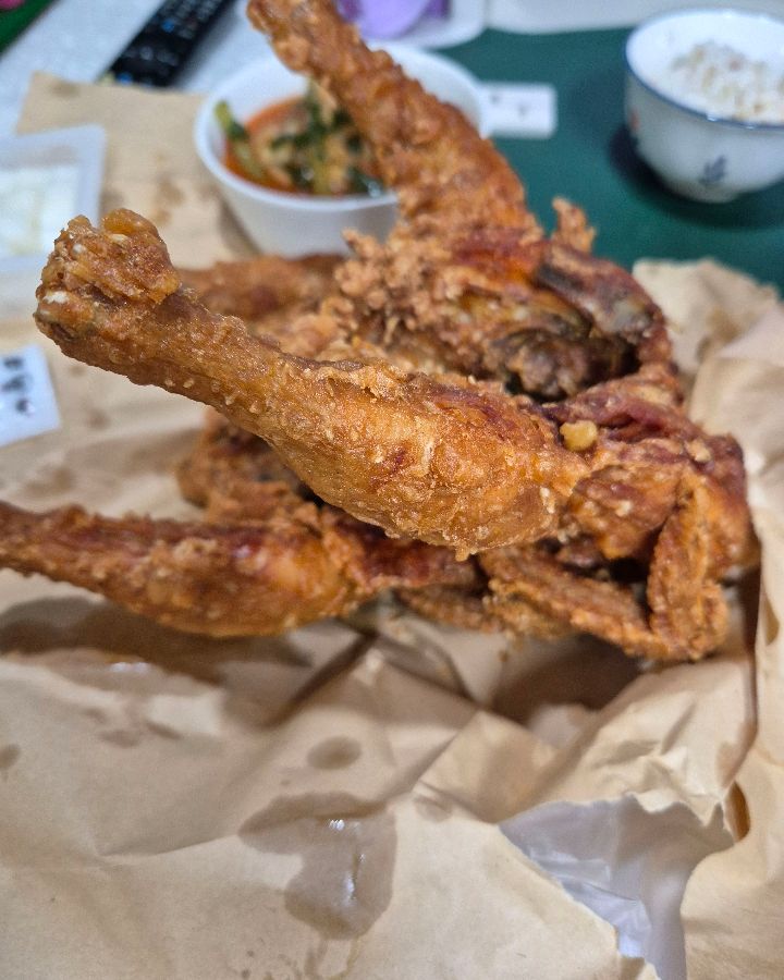 먹음직스러운 통닭의 자태