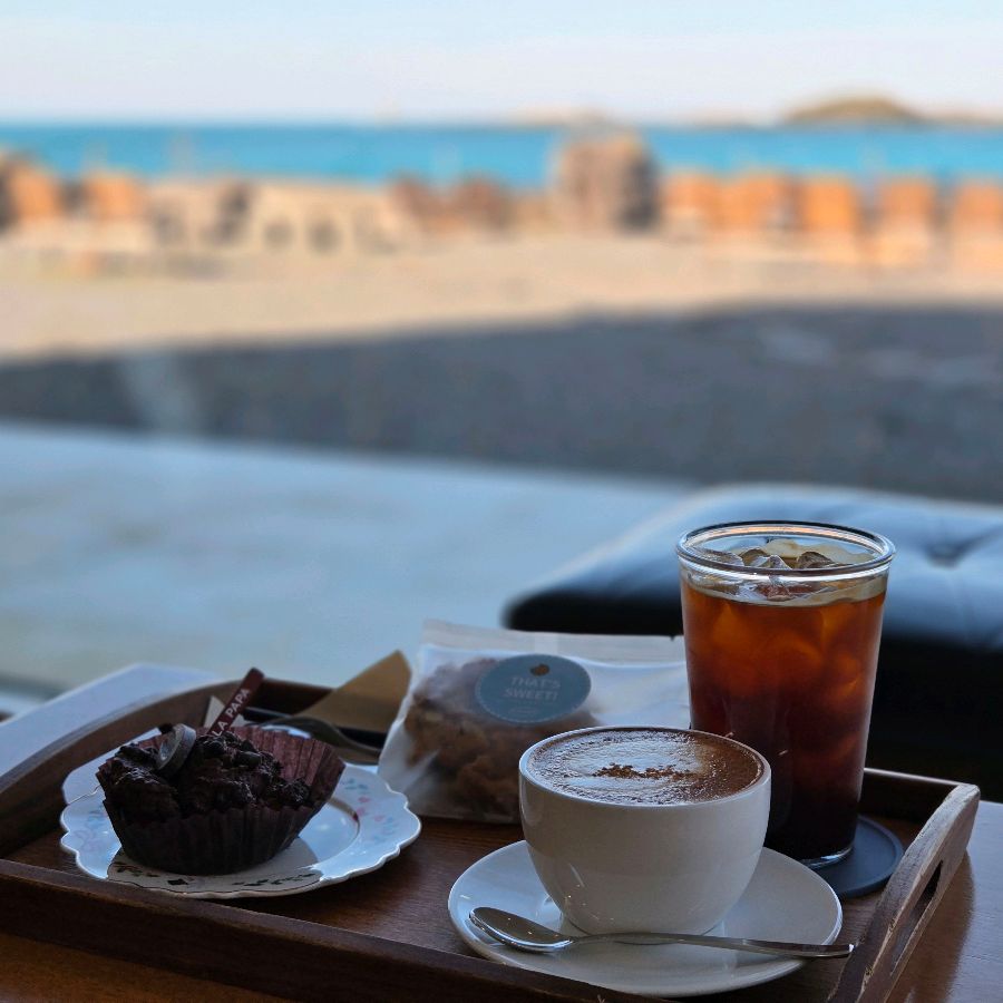 아라파파 북촌에서 맛볼 수 있는 다양한 디저트와 음료