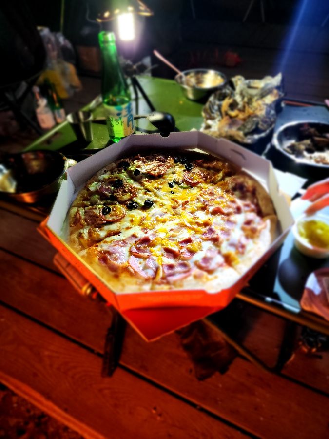 캠핑장에서 즐기는 피자엠소마 피자