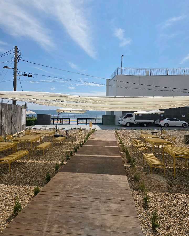 옐로우스톤 비치클럽 야외 테라스