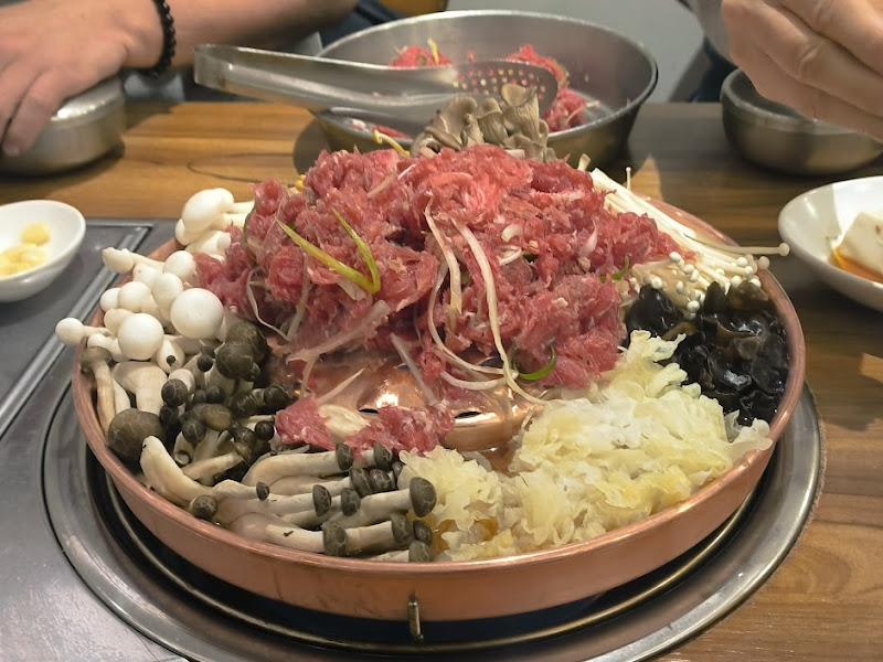 나바호 버섯집 버섯생불고기전골 재료