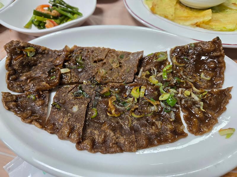 먹음직스러운 떡갈비