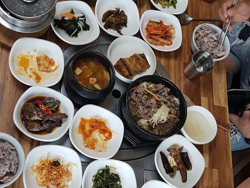 푸짐한 한 상 차림