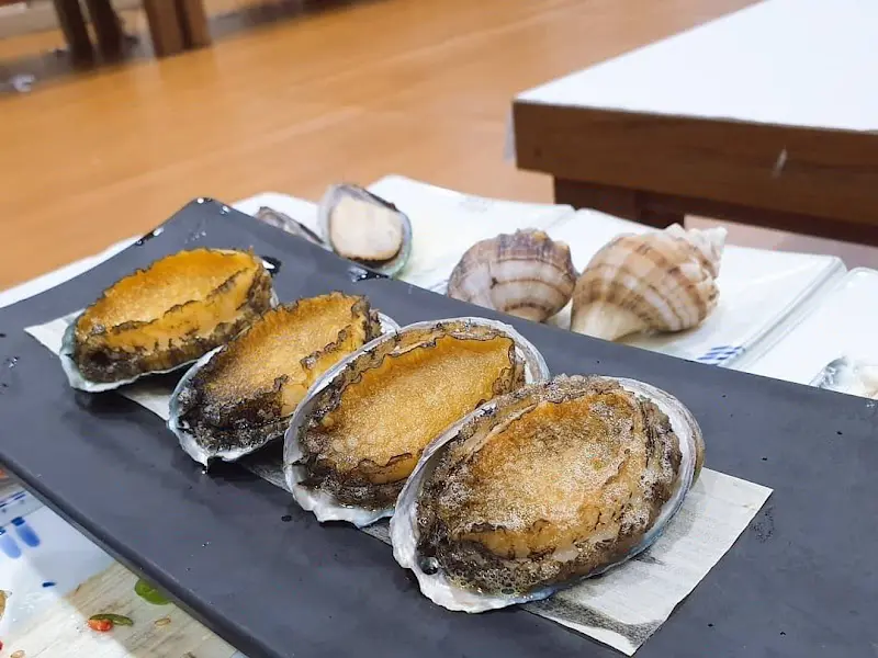 다양한 전복 요리