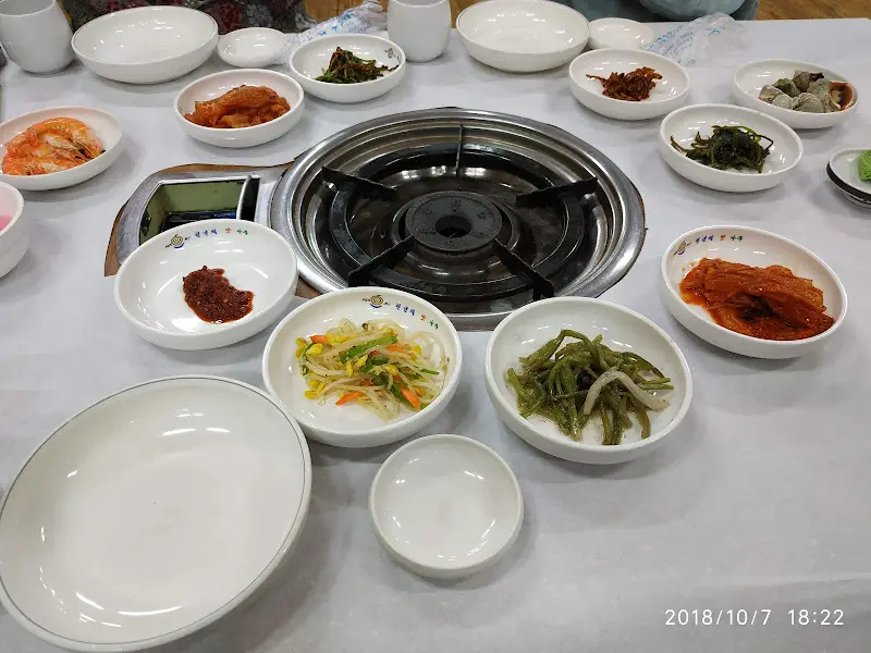 깔끔한 테이블 세팅