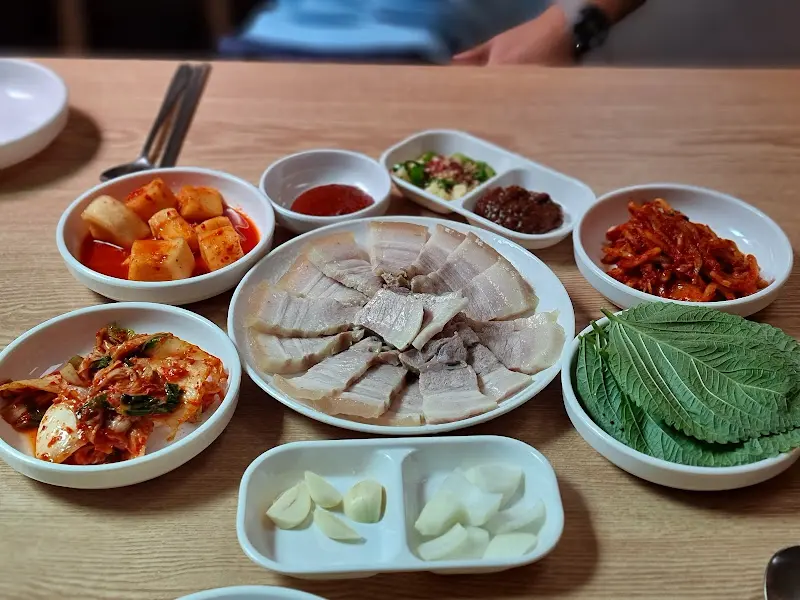 금호가든 삼겹살 상차림