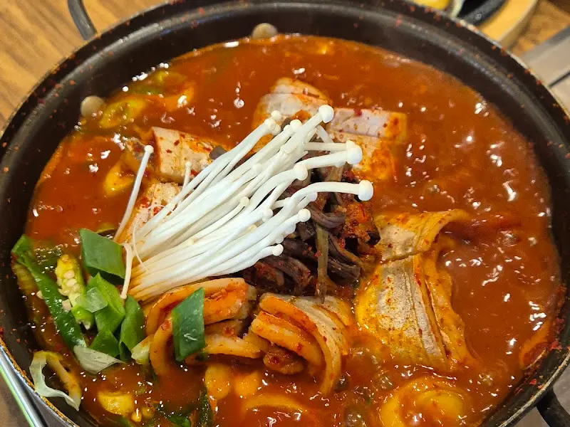 매콤한 순살 갈치조림