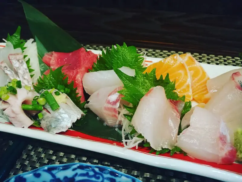 신선한 사시미 모듬 한 상