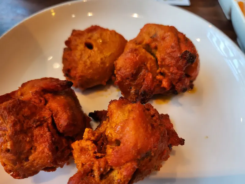 겉바속촉 탄두르 치킨