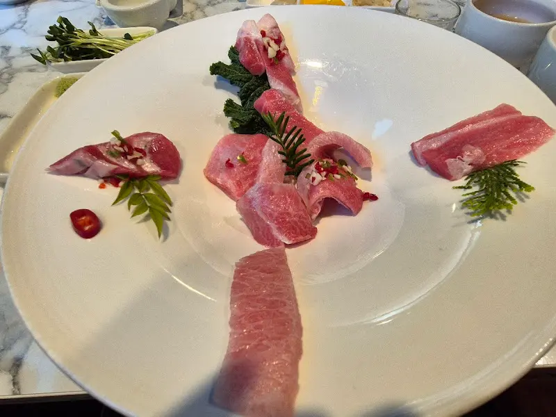 수미수작 참치회