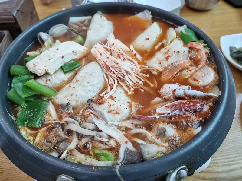 갈마가 만두전골