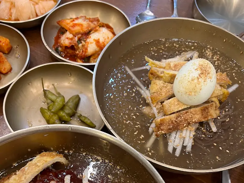 진주냉면 한상차림