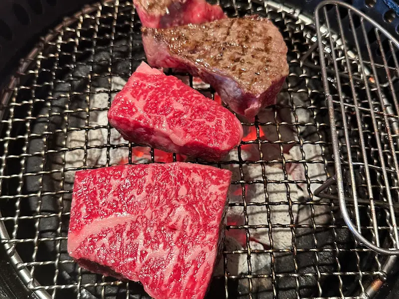 고기 굽는 모습