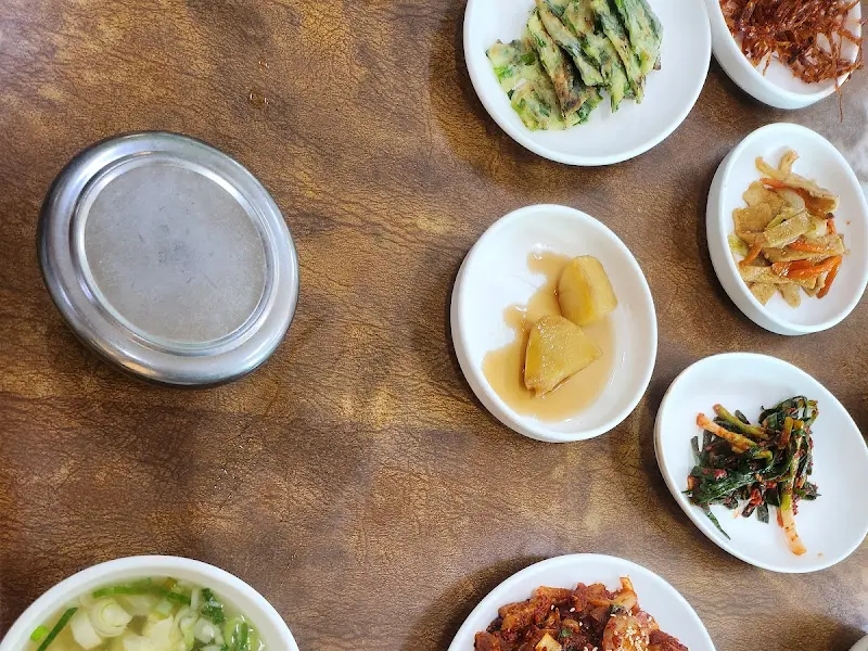 정갈한 밑반찬 클로즈업