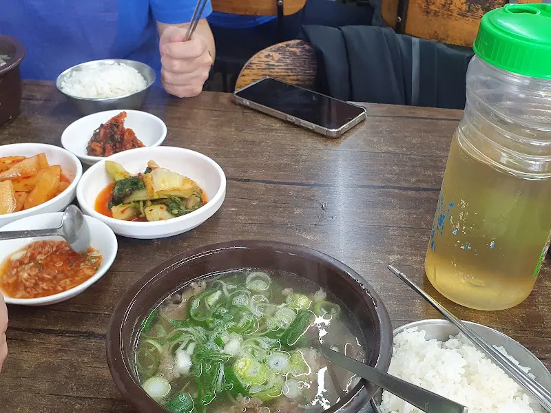소머리국밥과 반찬