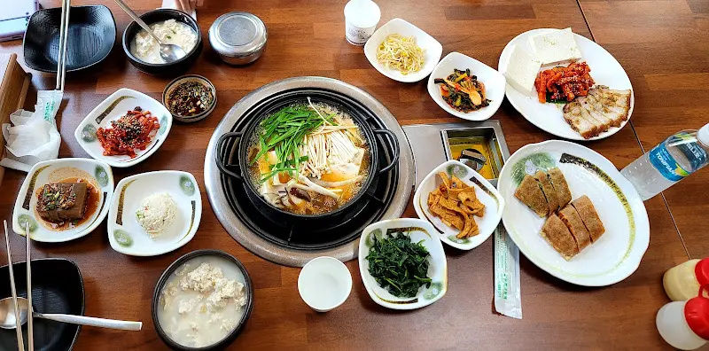 푸짐한 한 상 차림