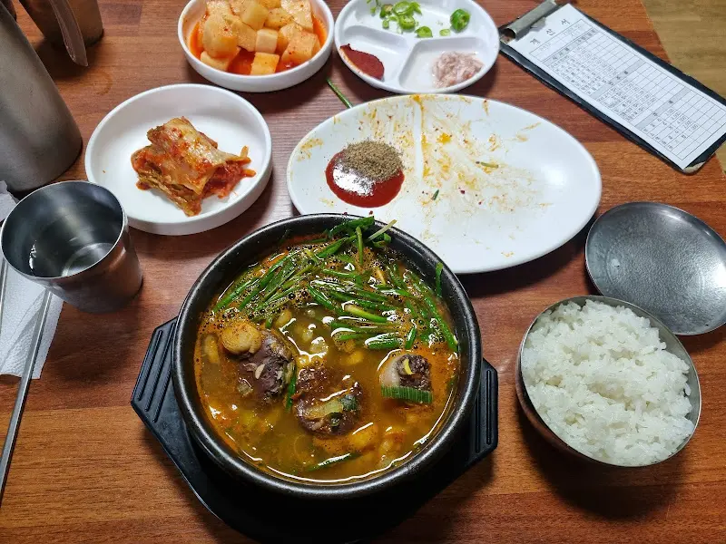 순대국밥 한상차림