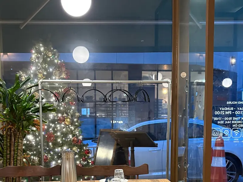 라온식탁 외부 장식