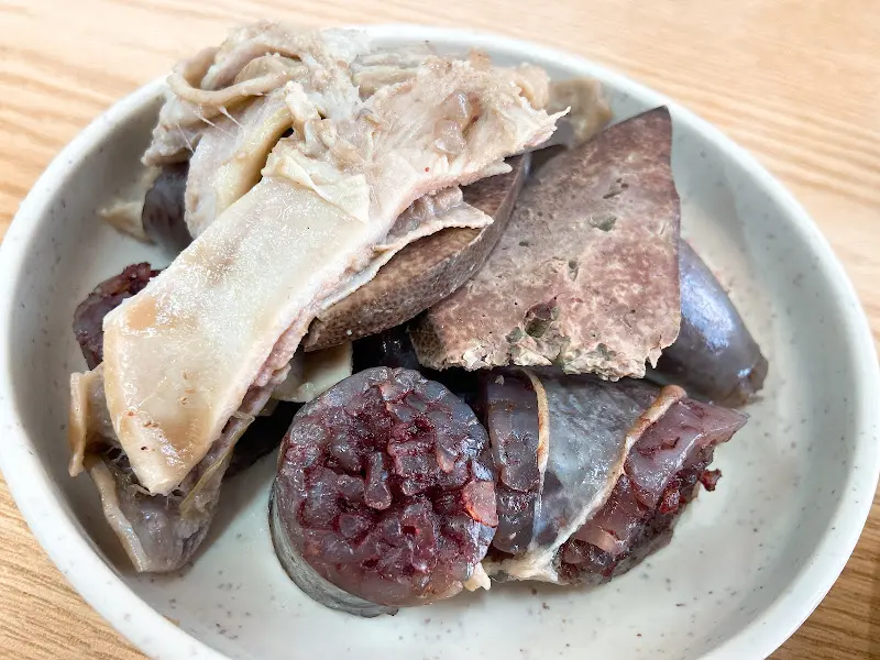 맛보기 순대와 부속