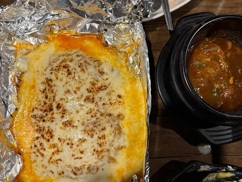 감자폭탄 치즈볶음밥