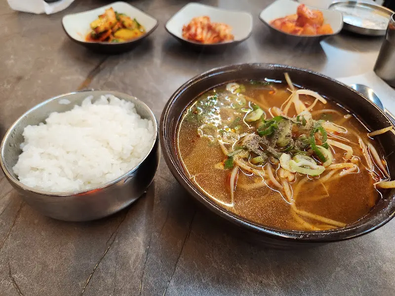 선지국밥 한상차림