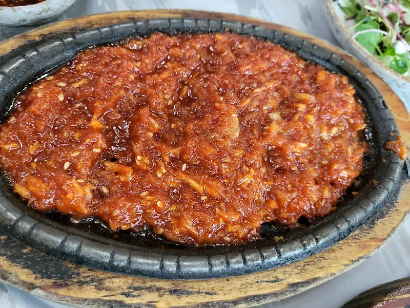 매콤달콤한 돼지 두루치기