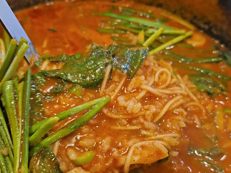 어죽 국물과 면