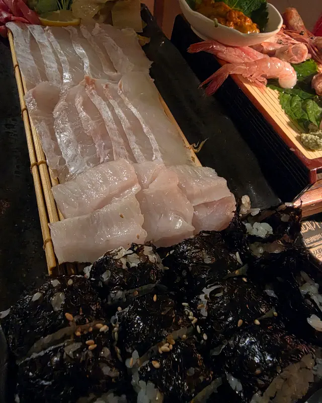 모듬 숙성회 한상 차림