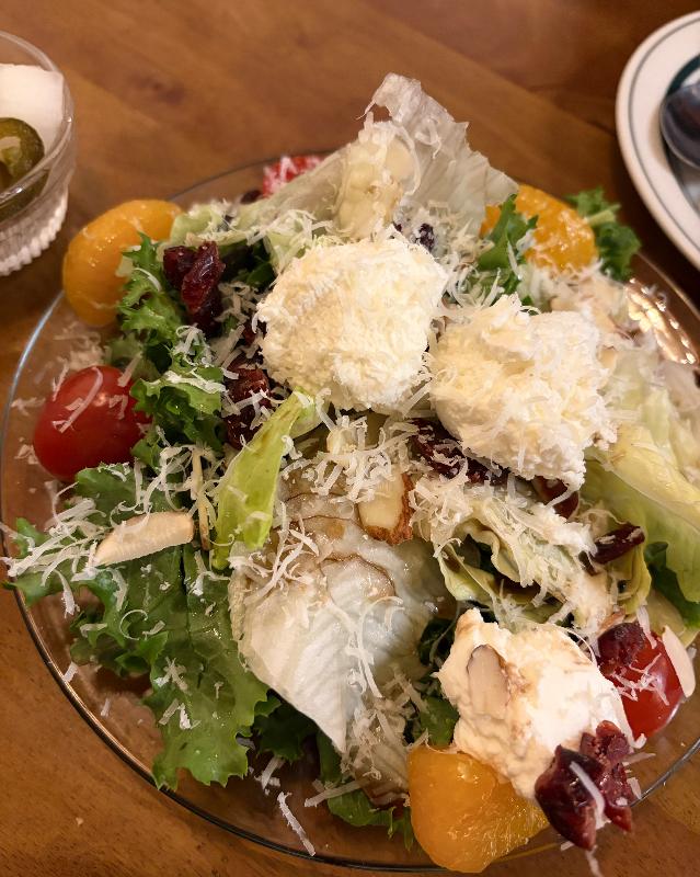 리코타 치즈 샐러드