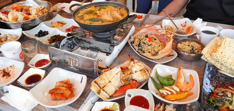 어라연매운탕 한상차림