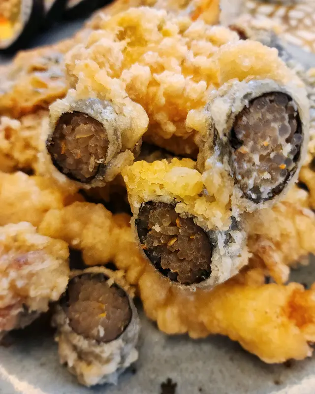 김말이 튀김의 단면