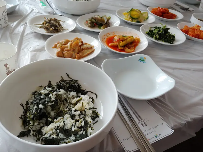 곤드레밥과 밑반찬