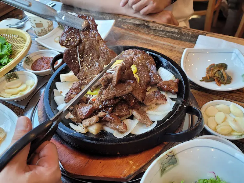 잘 잘린 석갈비