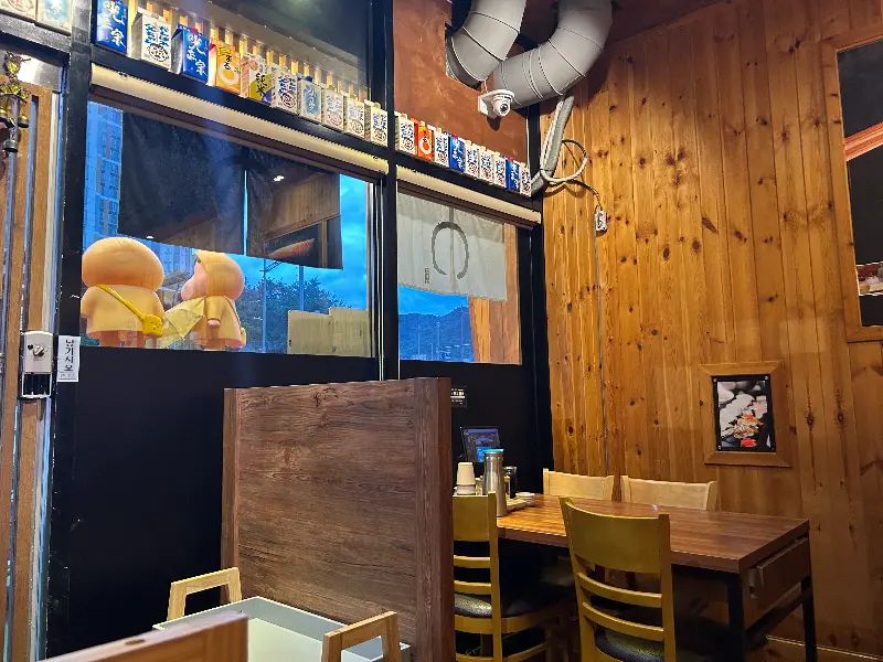 스시하나시 내부