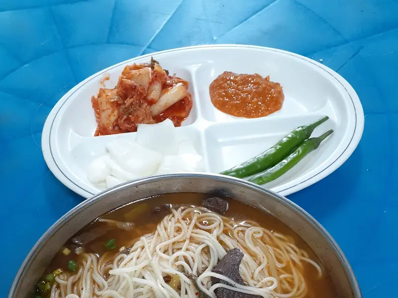천일식당 기본 반찬