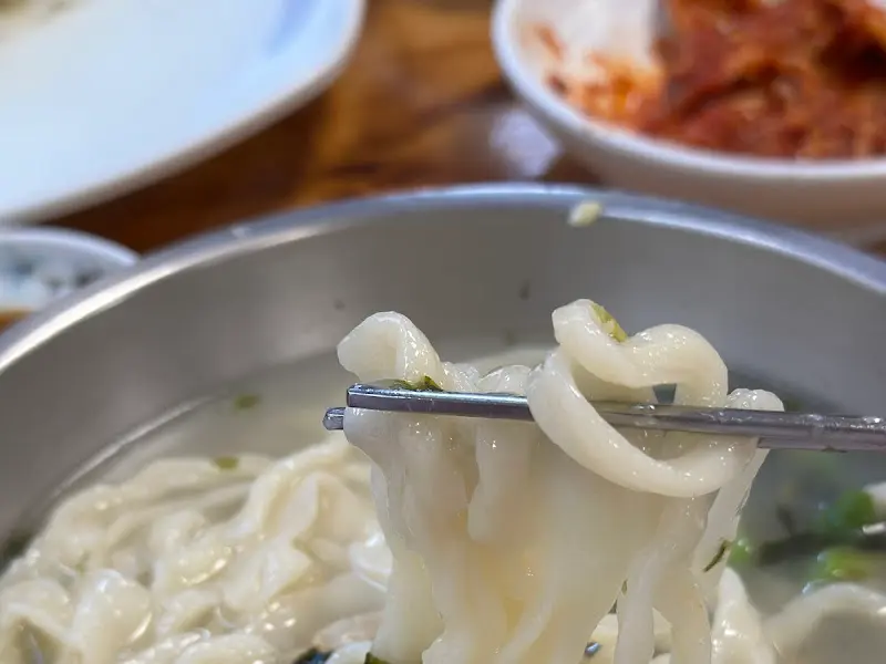 탱글탱글한 면발