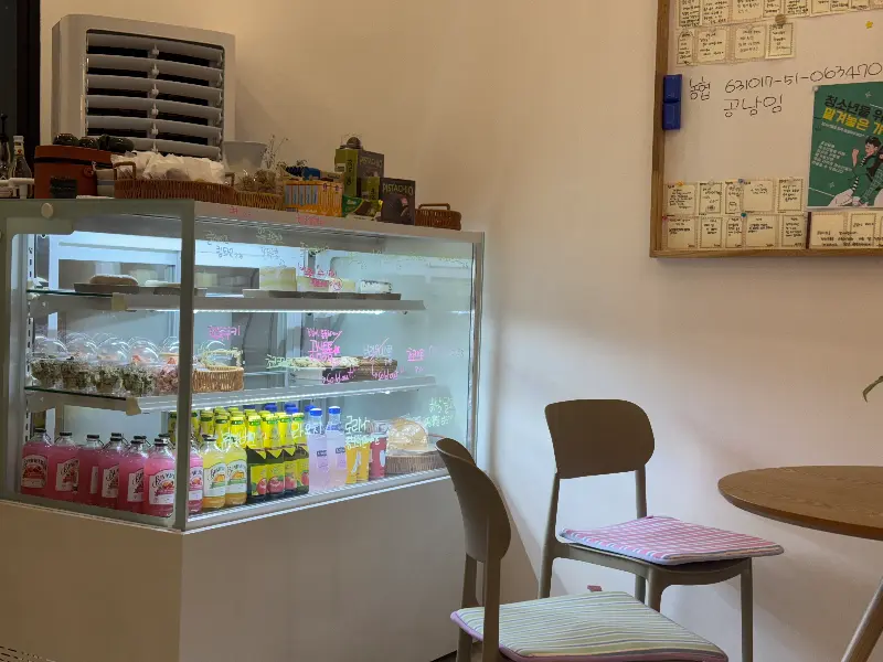 디저트 쇼케이스