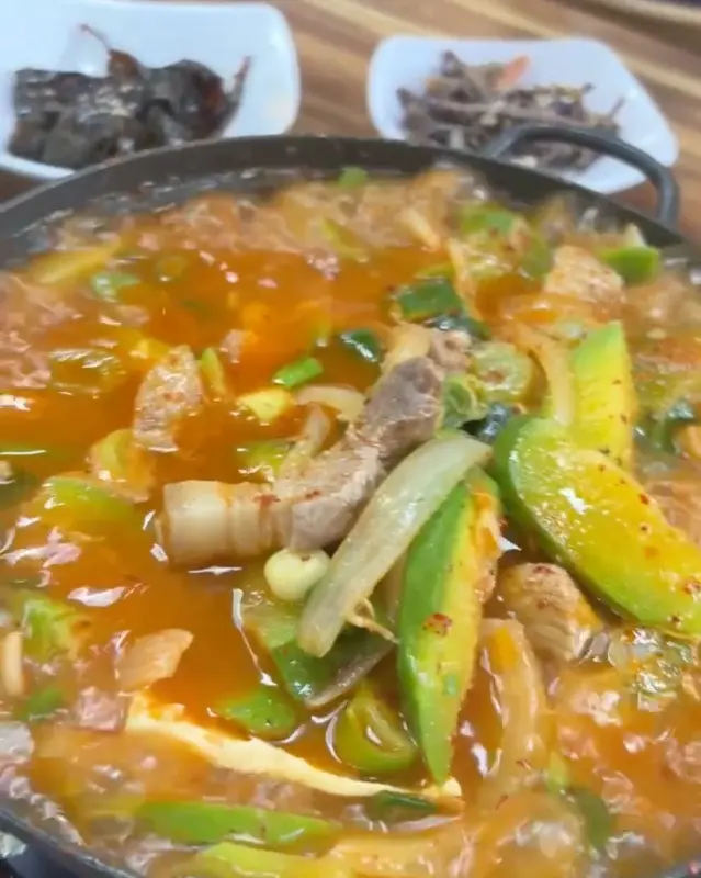 애호박찌개의 모습