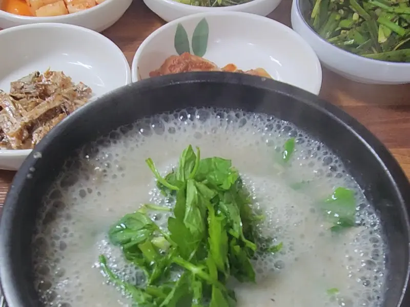 쫄복탕과 밑반찬