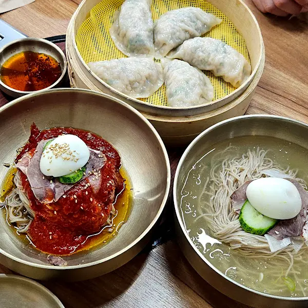 냉면과 만두