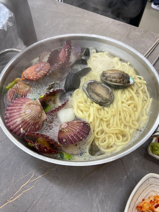 칼국수와 해산물