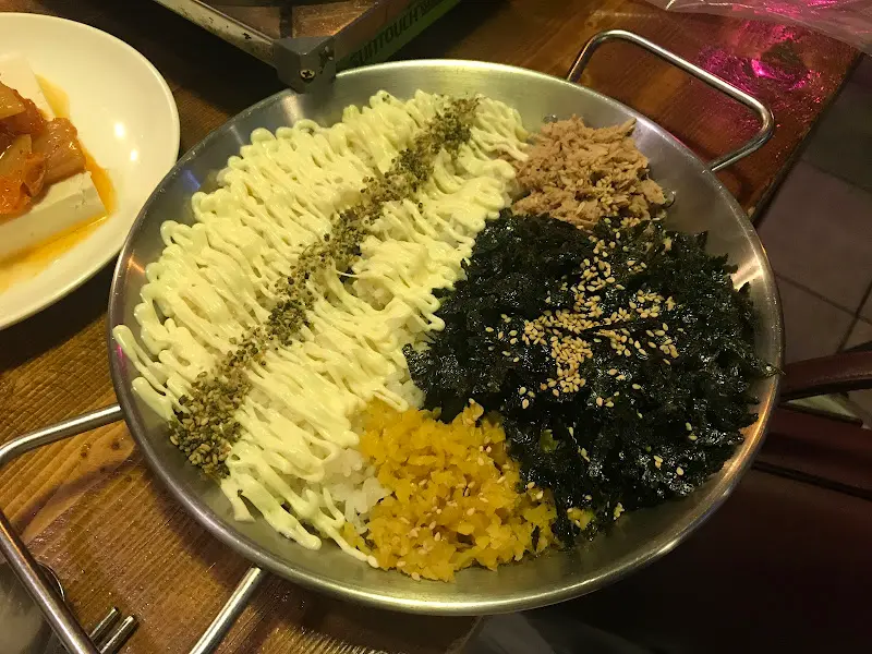 모란주점 주먹밥